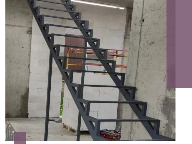 Демонтаж металлических лестниц в Киселёвске быстро и безопасно