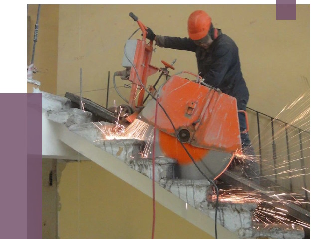 Демонтаж бетонных лестниц в Киселёвске от 4626 руб. за м2 | ПРОЛЁТ-Кис