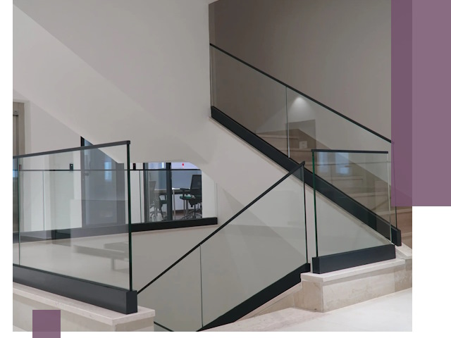 Стеклянные перила премиум-класса с установкой в Киселёвске