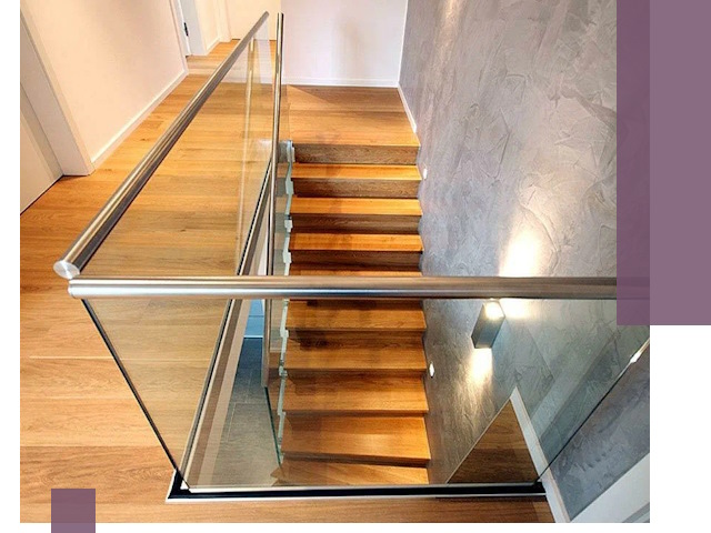 Перила для лестницы в доме — изготовление и монтаж в Киселёвске