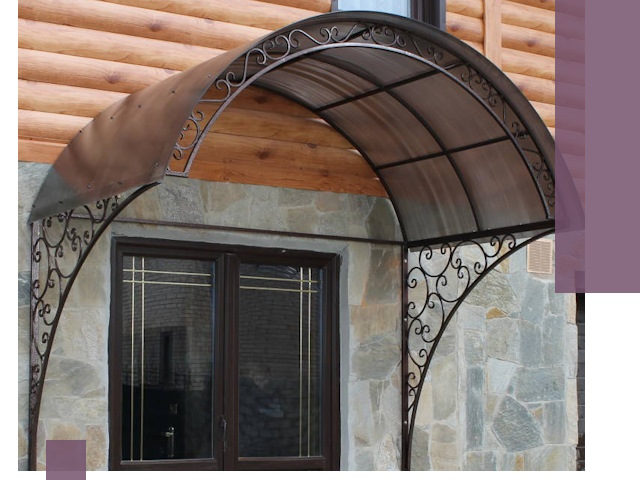 Арочные козырьки под ключ в Киселёвске: изготовление и монтаж