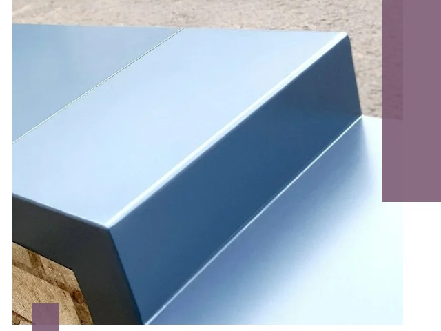 Крышки на парапет в Киселёвске: изготовление и монтаж под ключ